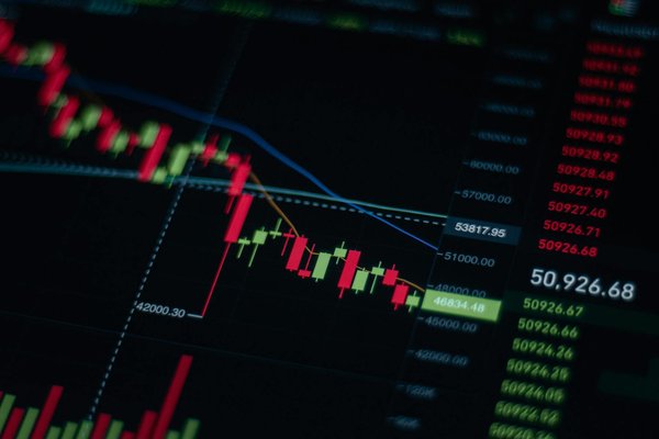 Unlocking Crowdfunding: A Guide for UK Property Owners to Fund Their Projects